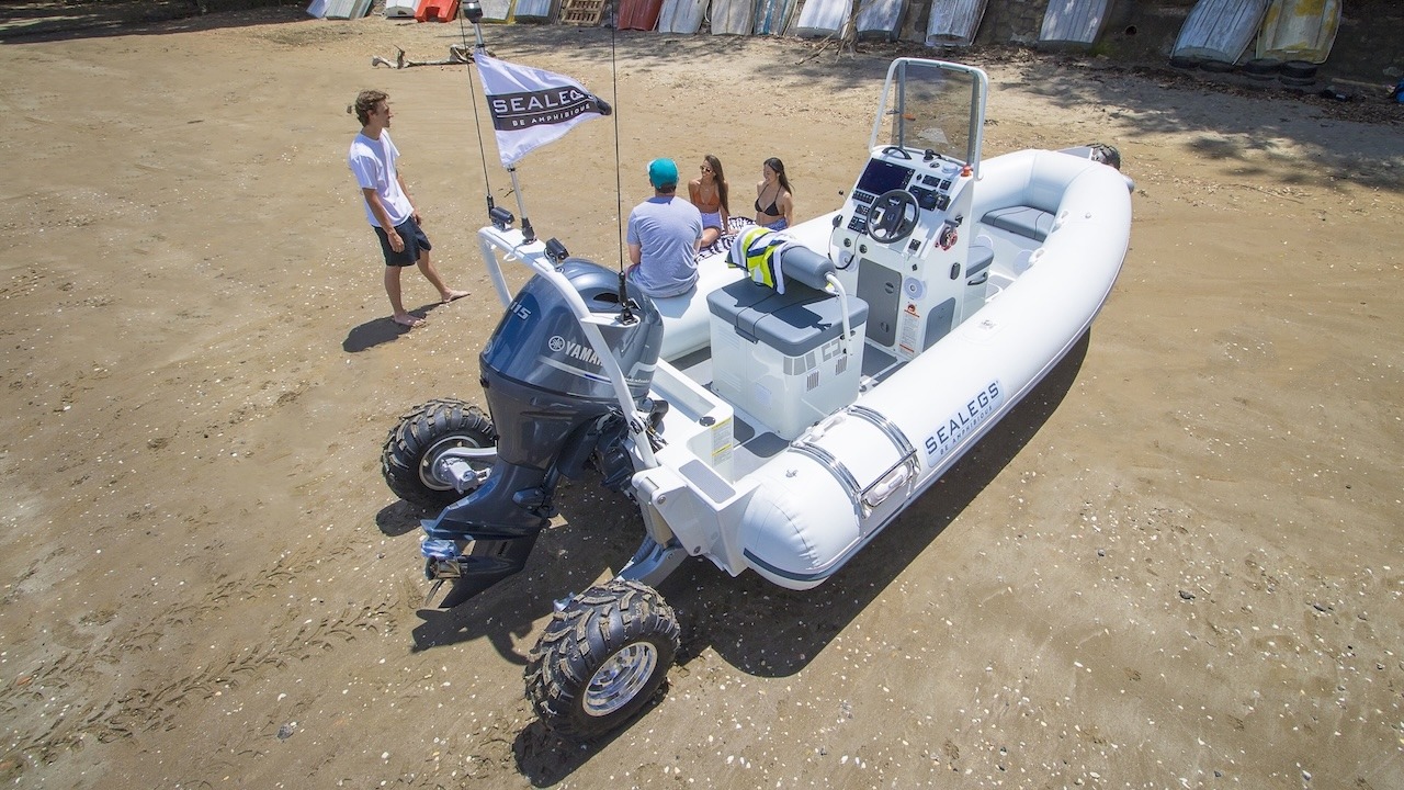 Amphibious Sealegs 6.1m Sport RIB 1