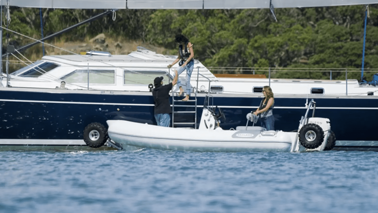 Amphibious Sealegs 6.1m Sport RIB 5