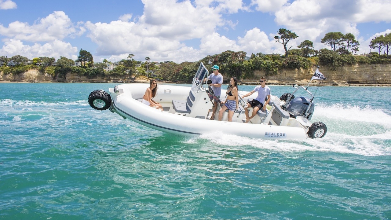 Amphibious Sealegs 7.1m Sport RIB 2