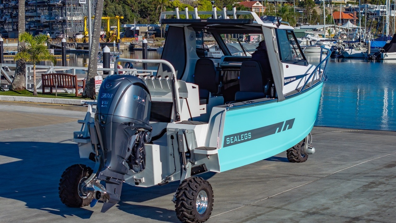 Amphibious Sealegs 8.6m Alloy MAX 5