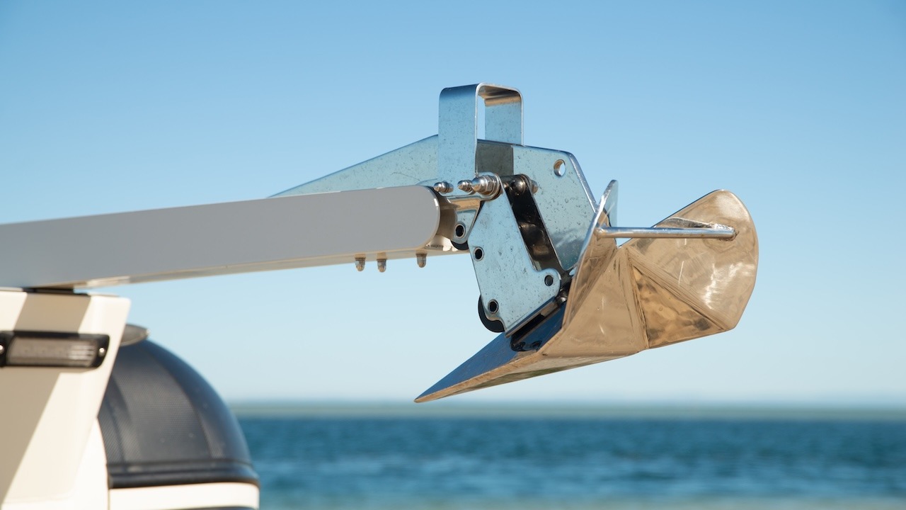 Amphibious Sealegs 9.0m Hydrasol RIB bowsprit