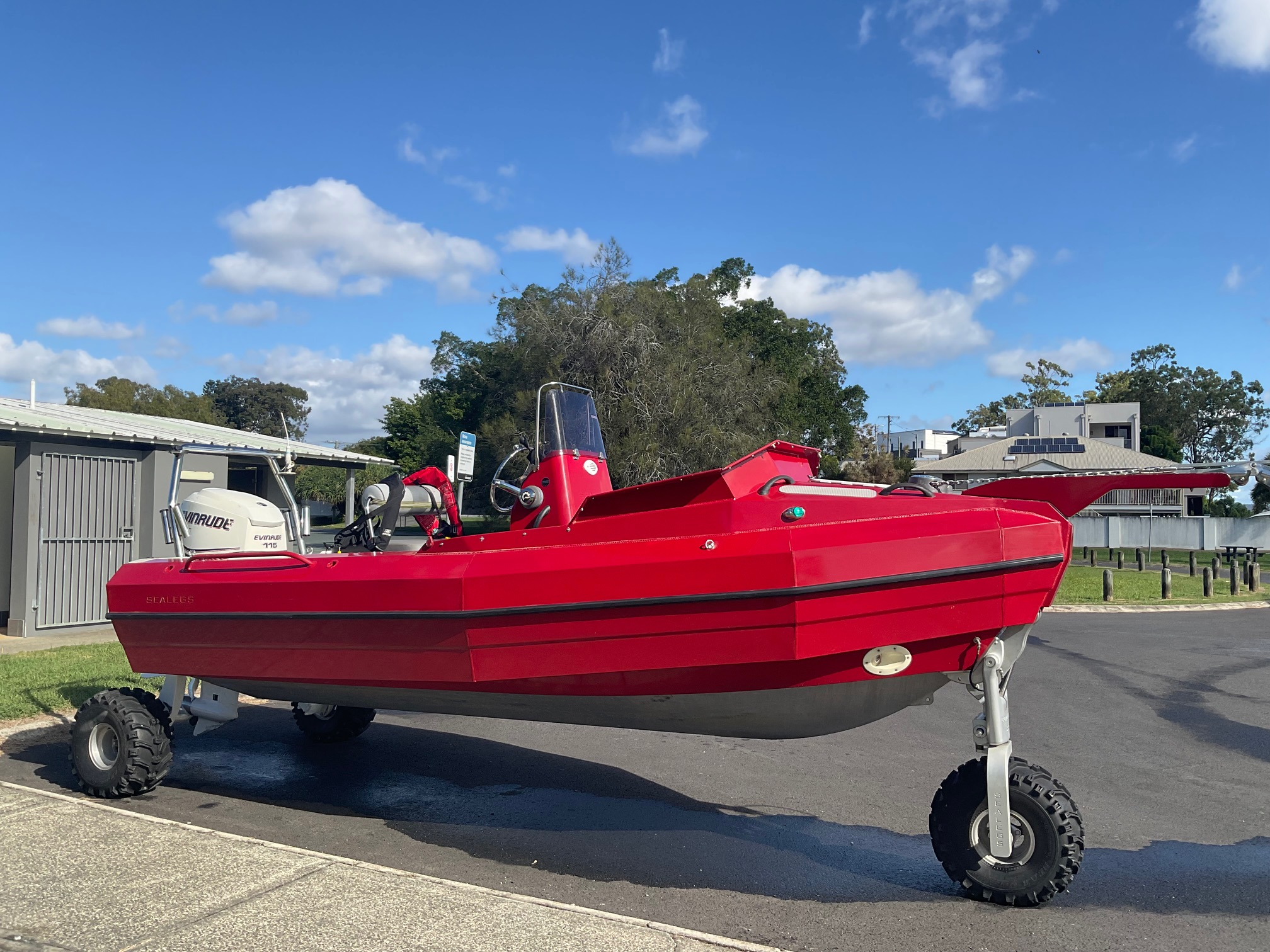 2010 Sealegs 6.1m D-Tube Red
